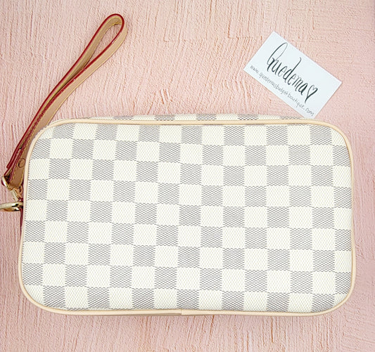 Checkered Classic Mini Multifunction Bag! LV Inspired!